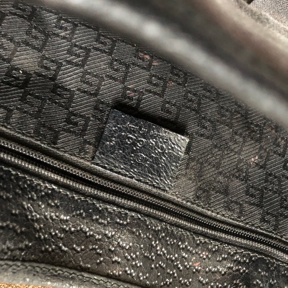 Authentic Gucci Purse - Picture 3 of 4